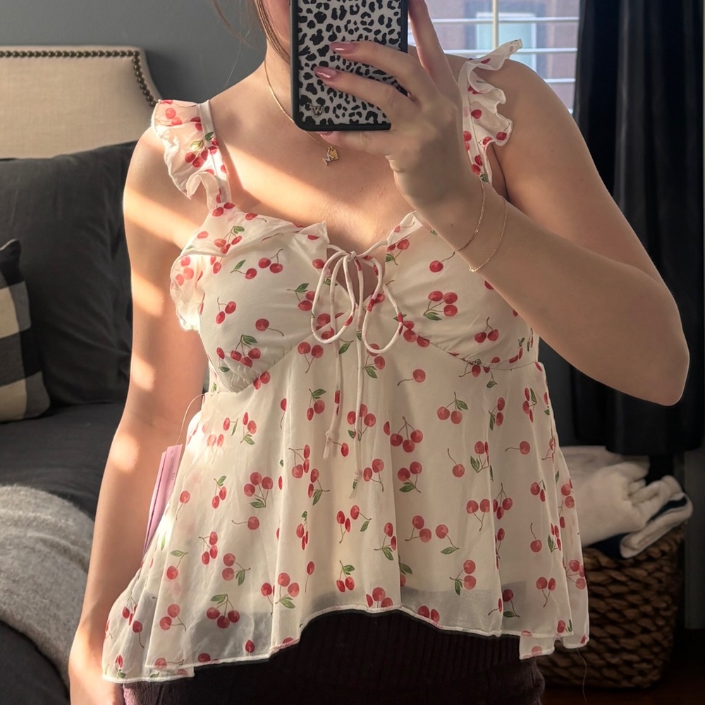 Women’s Cherry-Print Ruffle Tank Top - White/Red